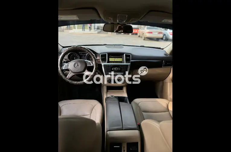 2012 MERCEDES BENZ ML350 - 2/5