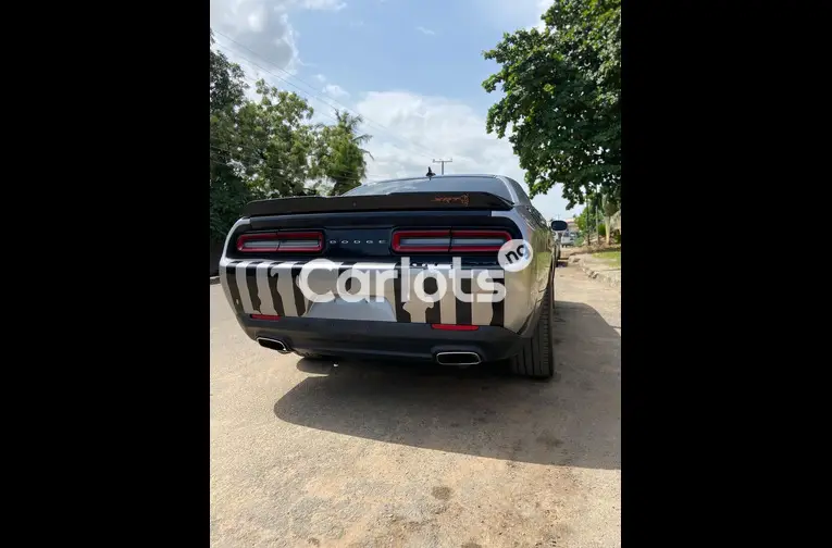 Pre-Owned 2015 Dodge Charger SRT Hell Cat - 5/5