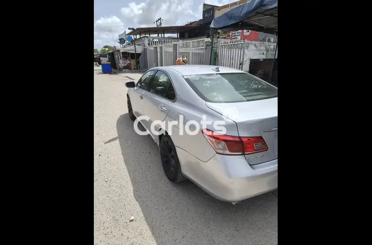 2012 Lexus ES350 Full Option - 4/5