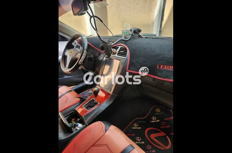 2008 Lexus ES350 upgraded to 2010 - 2/5