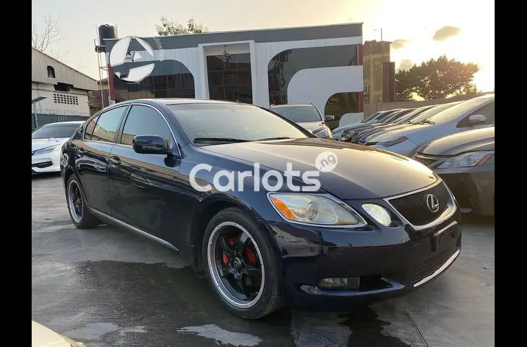 2005 Lexus GS300 V6 - 2/5