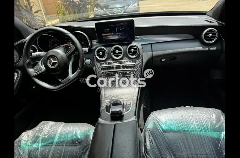 2016 MERCEDES BENZ C300 AMG TRIM FULL OPTION - 2/5