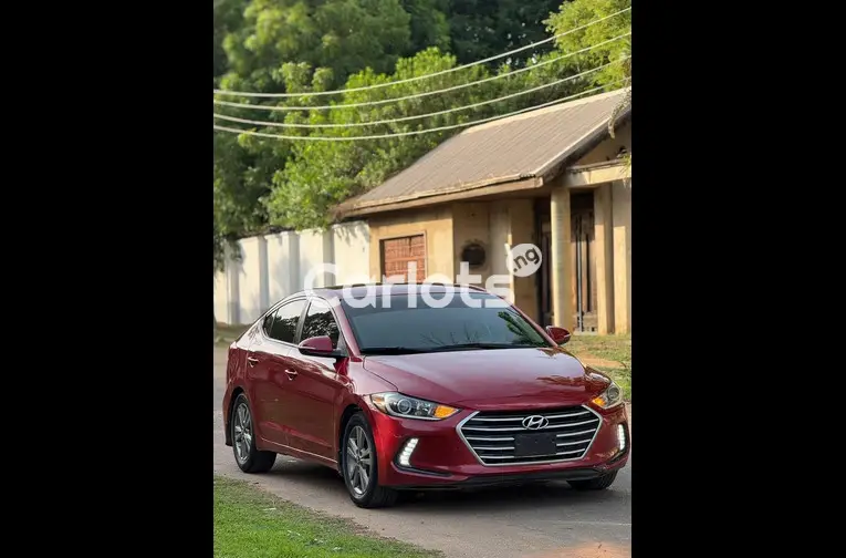 2018 HYUNDAI ELANTRA - 1/5