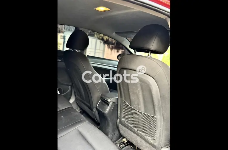 2018 HYUNDAI ELANTRA - 3/5