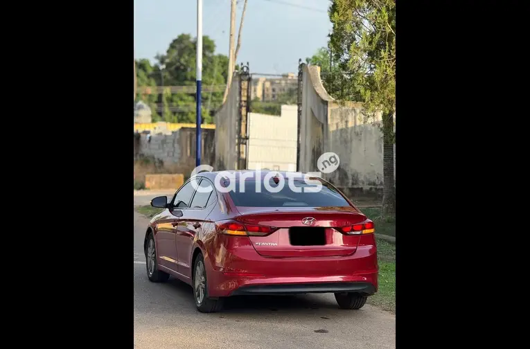 2018 HYUNDAI ELANTRA - 5/5