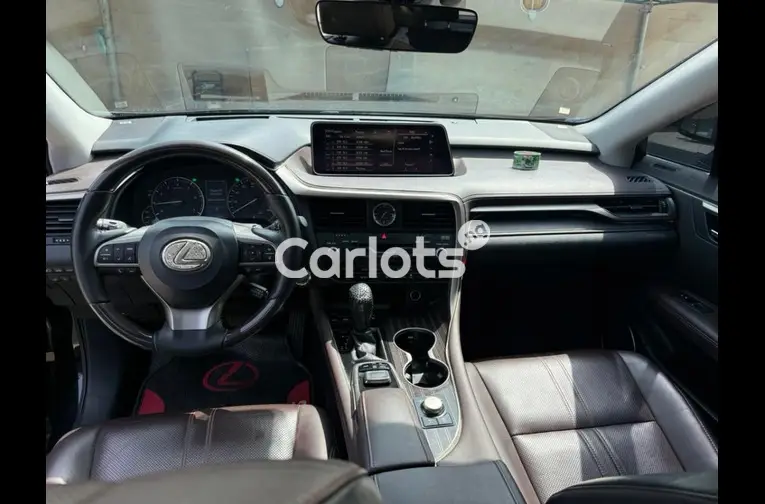 3Months Old 2016 Lexus RX350 Premium - 2/5