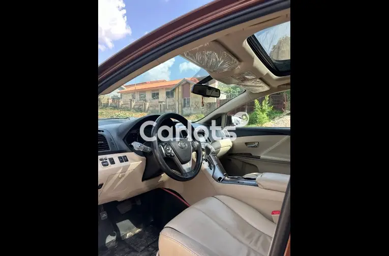 FOREIGN USED 2014 TOYOTA VENZA FULL OPTION - 2/5