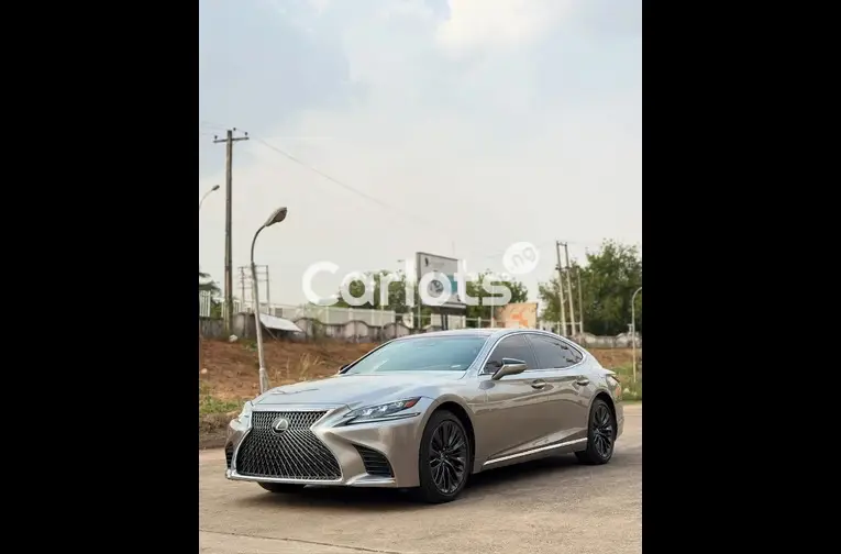 FOREIGN USED 2018 LEXUS LS500 FULL OPTION - 2/5