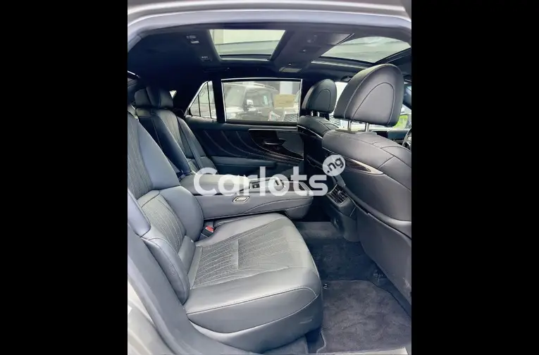 FOREIGN USED 2018 LEXUS LS500 FULL OPTION - 4/5