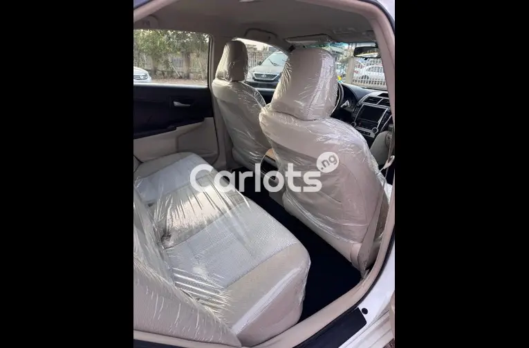 NEW ARRIVAL FOREIGN USED 2013 TOYOTA CAMRY LE - 4/5