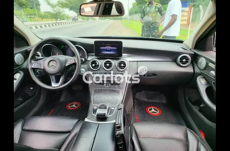 2016 MERCEDES BENZ C300 FULL OPTION - 3/5