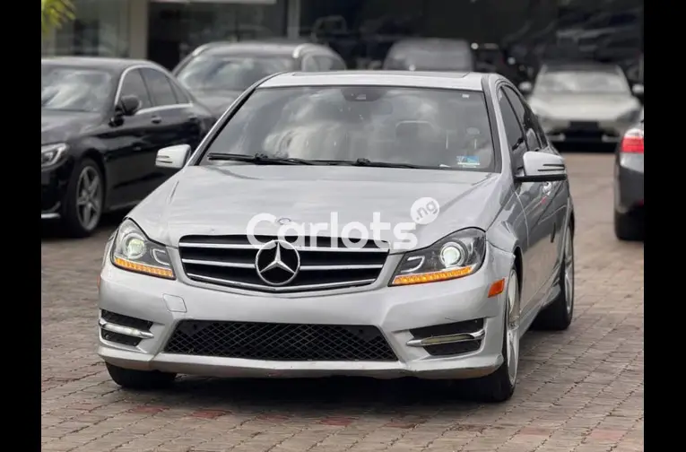TOKS STANDARD 2013 MERCEDES BENZ C350