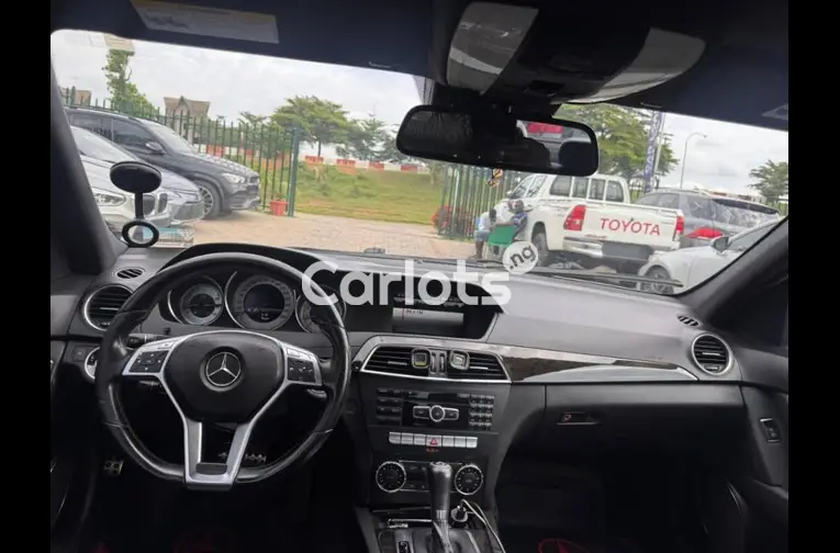 TOKS STANDARD 2013 MERCEDES BENZ C350 - 2/5