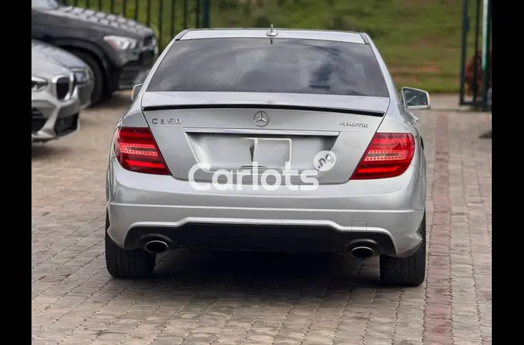 TOKS STANDARD 2013 MERCEDES BENZ C350 - 5/5