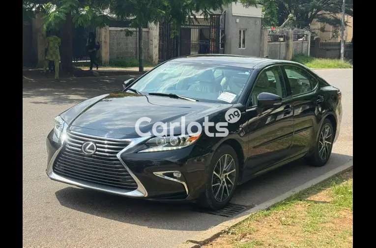 Used Lexus ES 350 2016