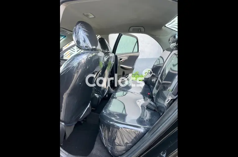 7WEEKS REGISTERED 2011 TOYOTA COROLLA SPORT - 4/5