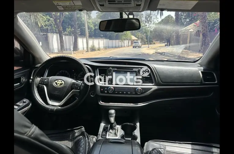 2015 TOYOTA HIGHLANDER - 3/5