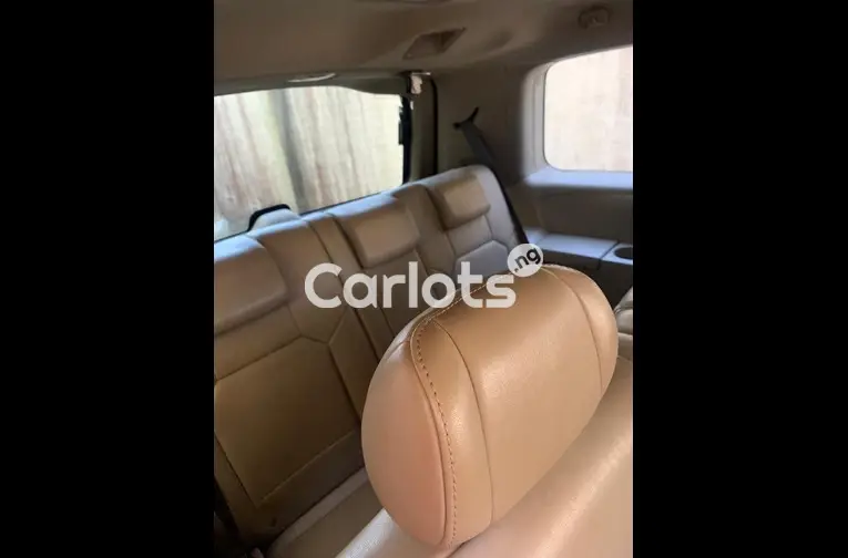 CLEAN FIRST BODY 2009 HONDA PILOT 4WD - 3/5