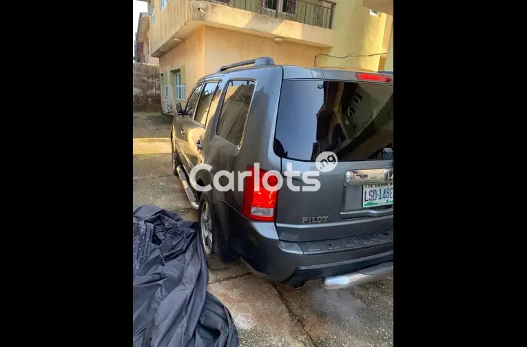 CLEAN FIRST BODY 2009 HONDA PILOT 4WD - 4/5