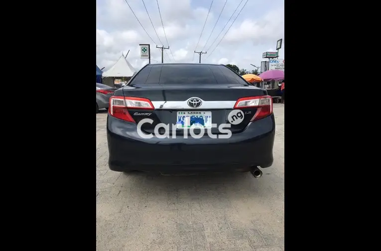 CLEAN 2013 TOYOTA CAMRY LE - 5/5