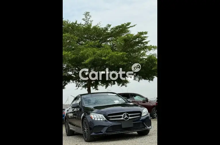 FOREIGN USED 2019 MERCEDES BENZ C300 - 1/5