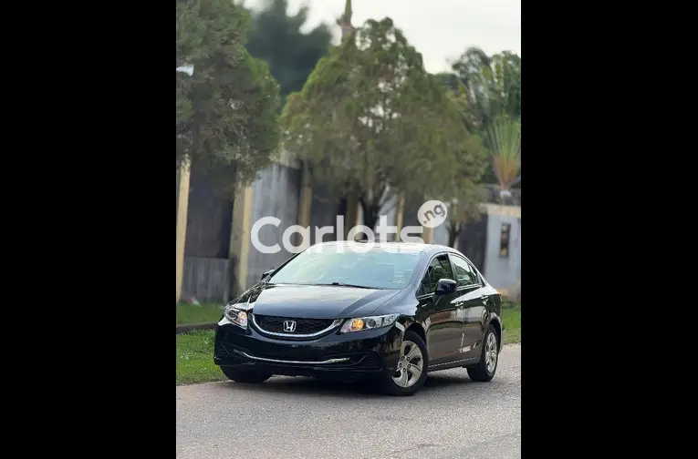 FOREIGN USED 2013 HONDA CIVIC - 1/5