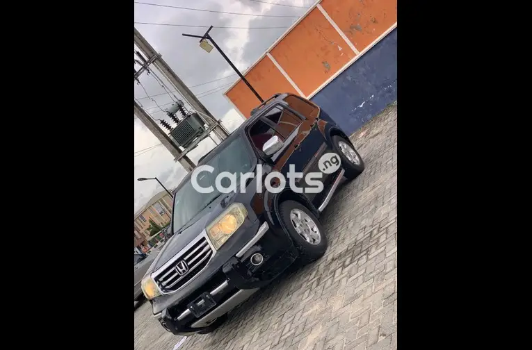 CLEAN FIRST BODY 2013 HONDA PILOT - 4/5