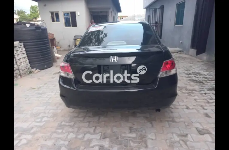 CLEAN 2008 HONDA ACCORD - 5/5