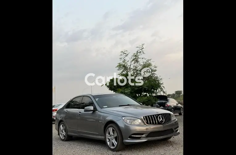 2008 MERCEDES BENZ C300