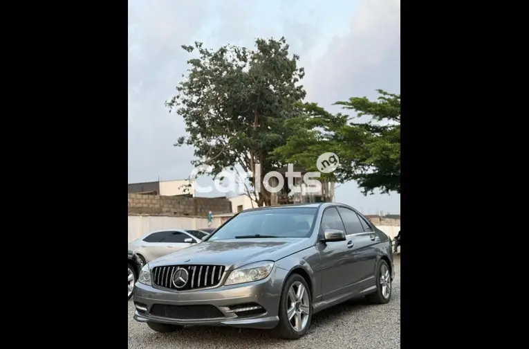 2008 MERCEDES BENZ C300 - 2/5