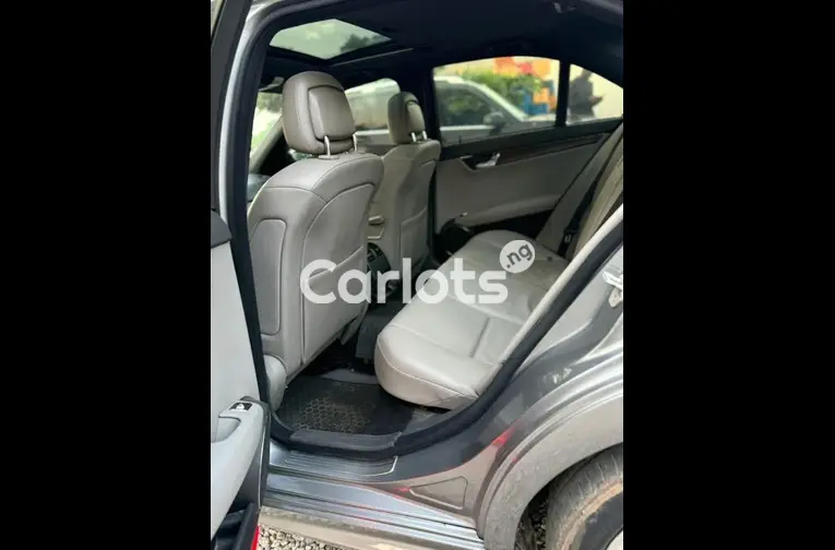 2008 MERCEDES BENZ C300 - 4/5