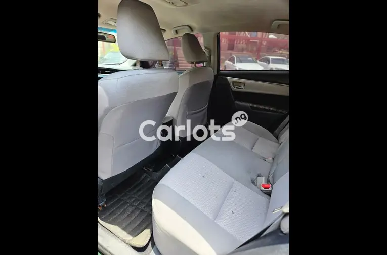 2018 UPGRADED TOYOTA COROLLA - 4/5