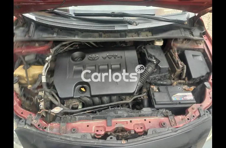 CLEAN 2009 TOYOTA COROLLA LE - 4/5