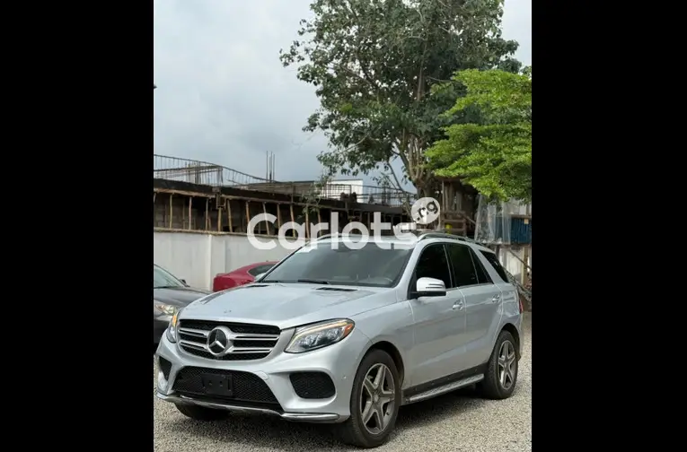2016 MERCEDES BENZ GLE350 - 2/5