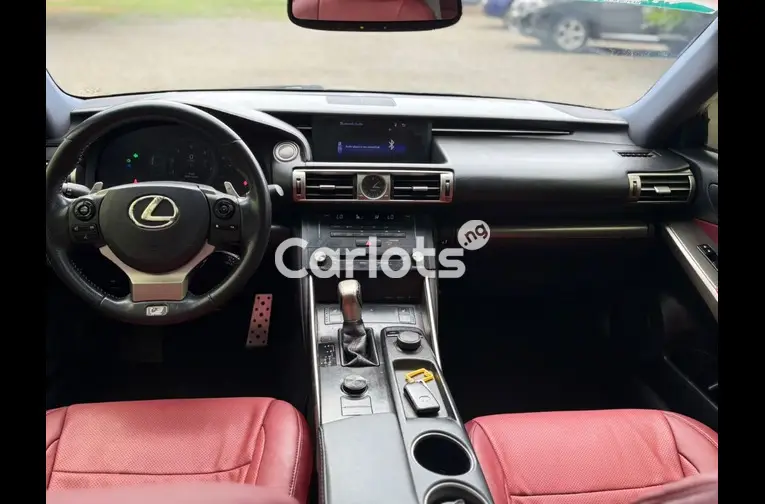 2015 LEXUS IS250 F-SPORT - 3/5