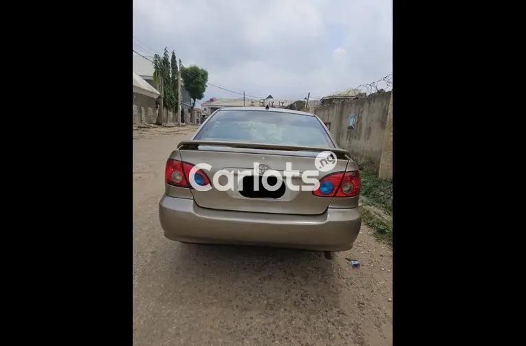 2006 TOYOTA COROLLA - 5/5