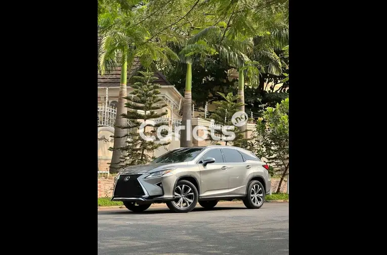 2017 LEXUS RX350