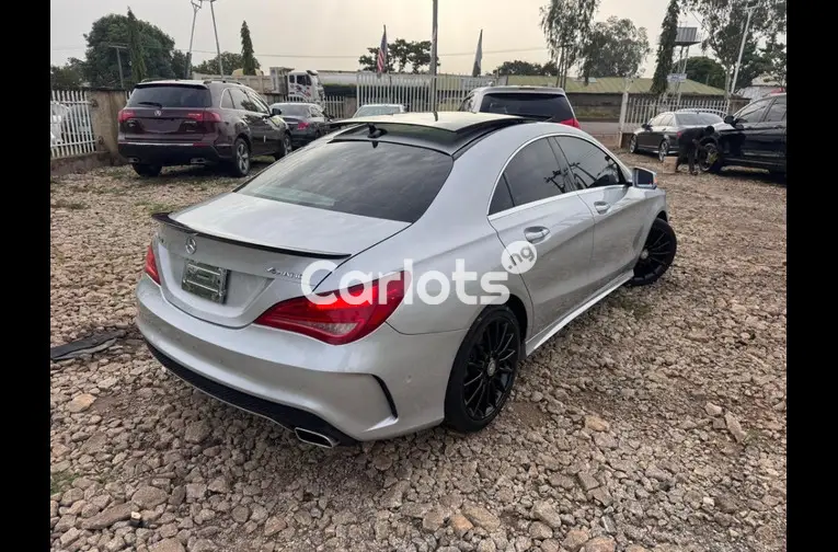 FOREIGN USED 2015 MERCEDES BENZ CLA250 - 5/5
