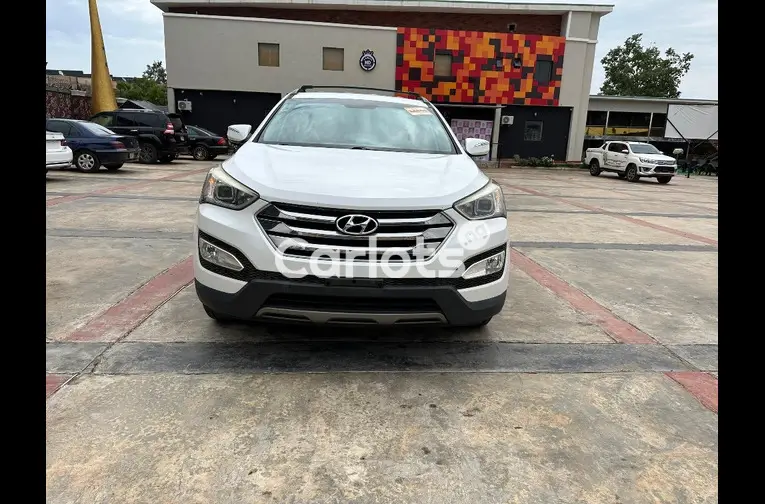 FOREIGN USED 2015 HYUNDAI SANTA FE