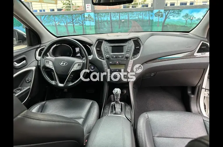 FOREIGN USED 2015 HYUNDAI SANTA FE - 2/5