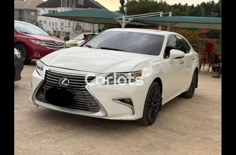 2018 UPGRADED LEXUS ES350