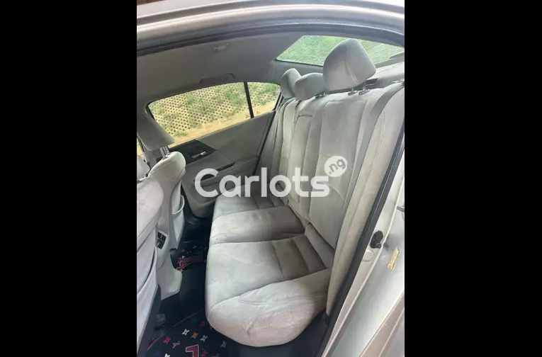 2016 UPGRADED KEYLESS HONDA ACCORD - 4/5