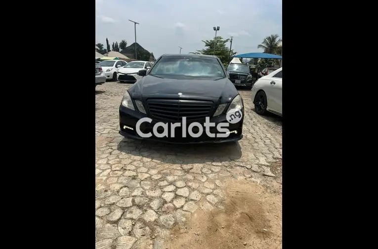 2010 MERCEDES BENZ E350 - 2/5