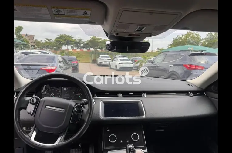 2020 RANGE ROVER EVOGUE - 3/5