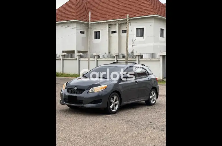 2010 TOYOTA MATRIX XR - 1/5