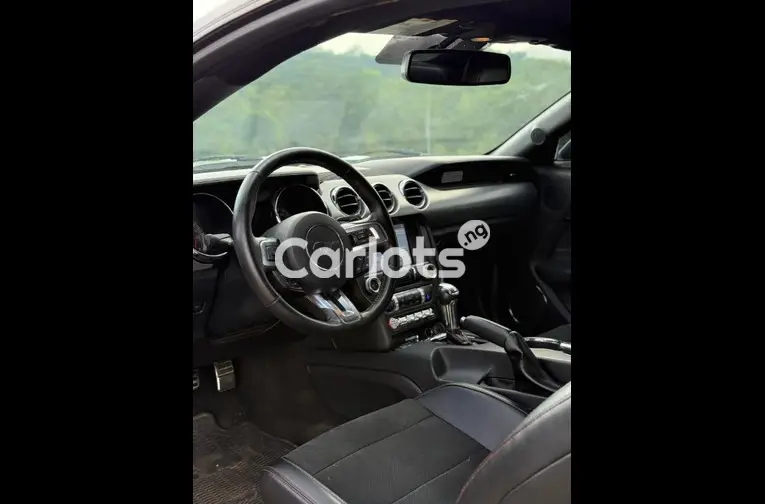 2017 FORD MUSTANG GT 5.0 CALIFORNIA SPECIAL - 3/5