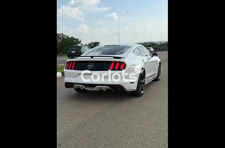 2017 FORD MUSTANG GT 5.0 CALIFORNIA SPECIAL - 5/5