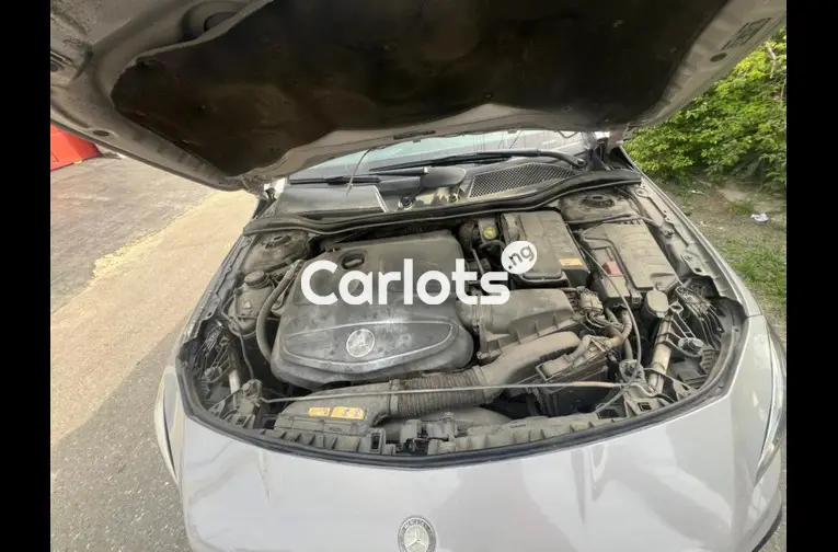 Used Mercedes Benz CLA 2015 - 3/5