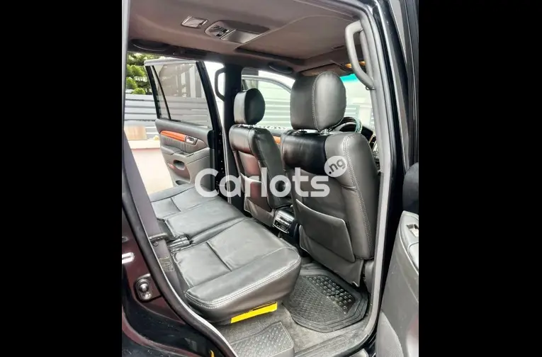 2006 LEXUS GX470 - 3/5