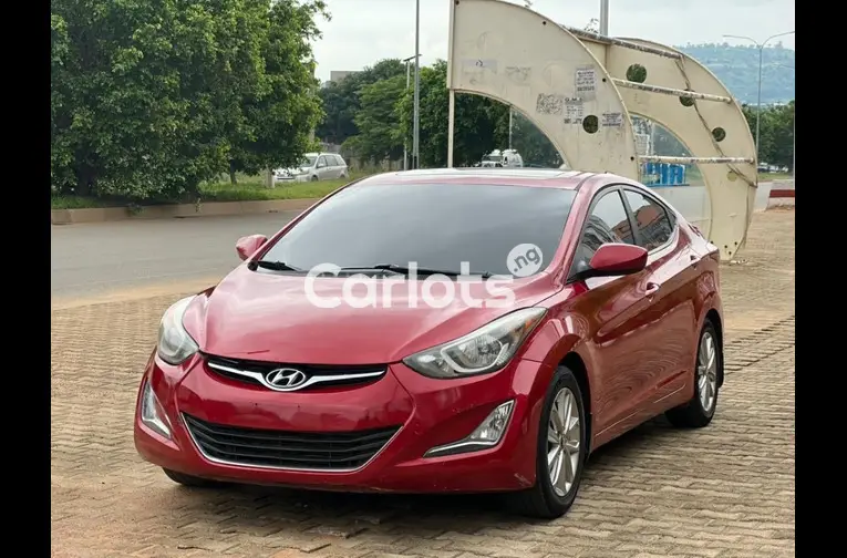 FOREIGN USED 2015 HYUNDAI ELANTRA - 1/5